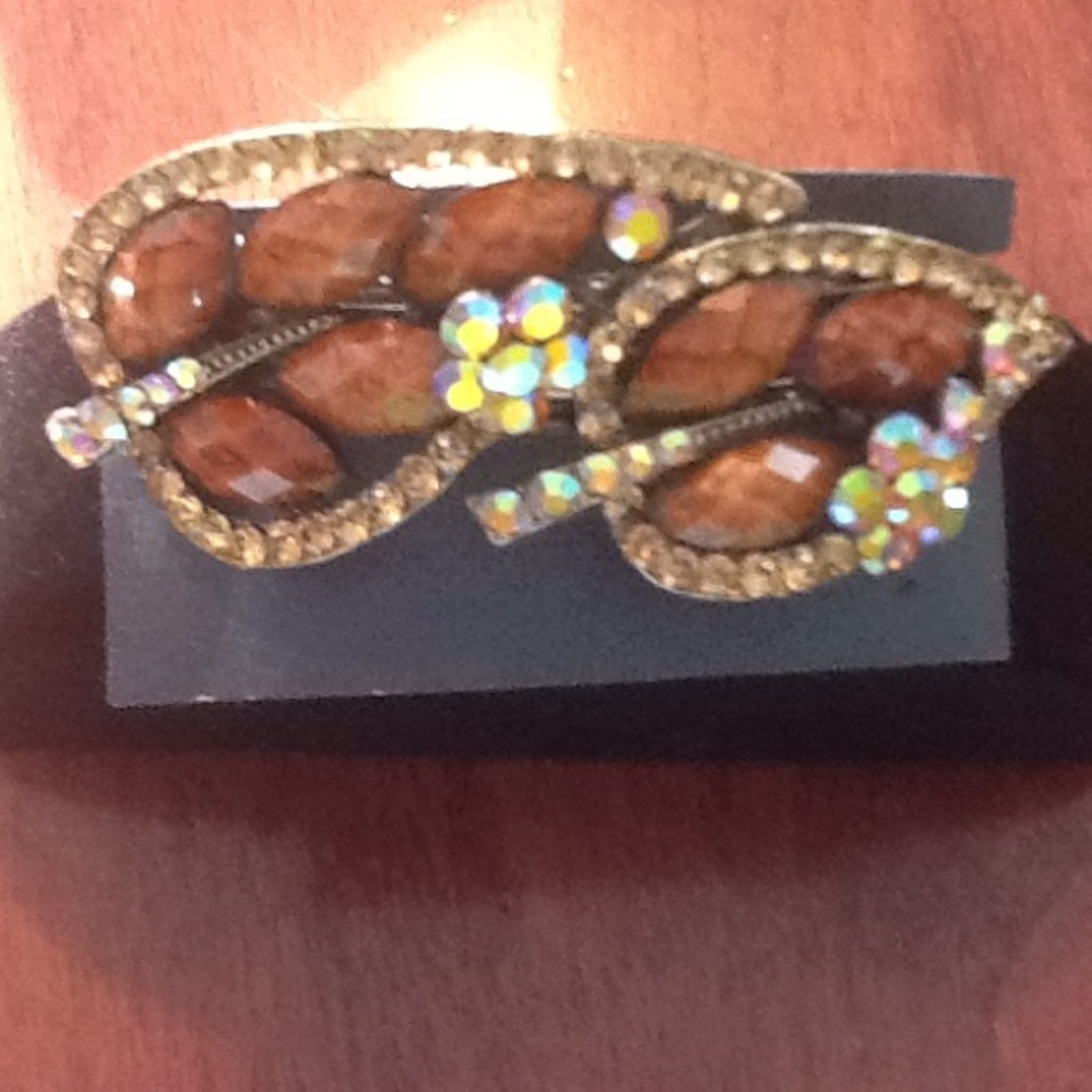Gold-Tone Brown Crystal Leaf Barrette Elegant Women’s Jewelry